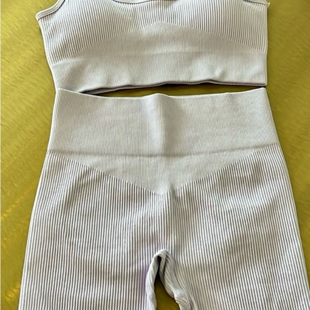 NWT Baige  Short Set XL